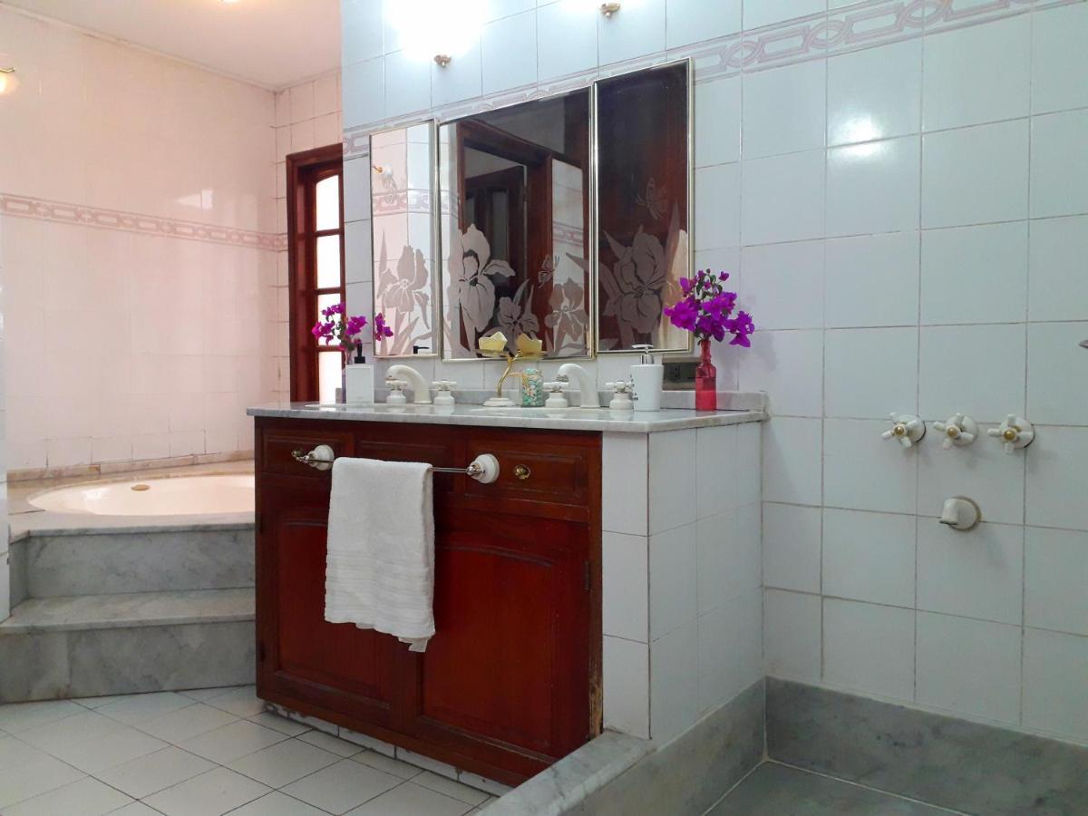 Tanino Guest House Мендоса Екстер'єр фото