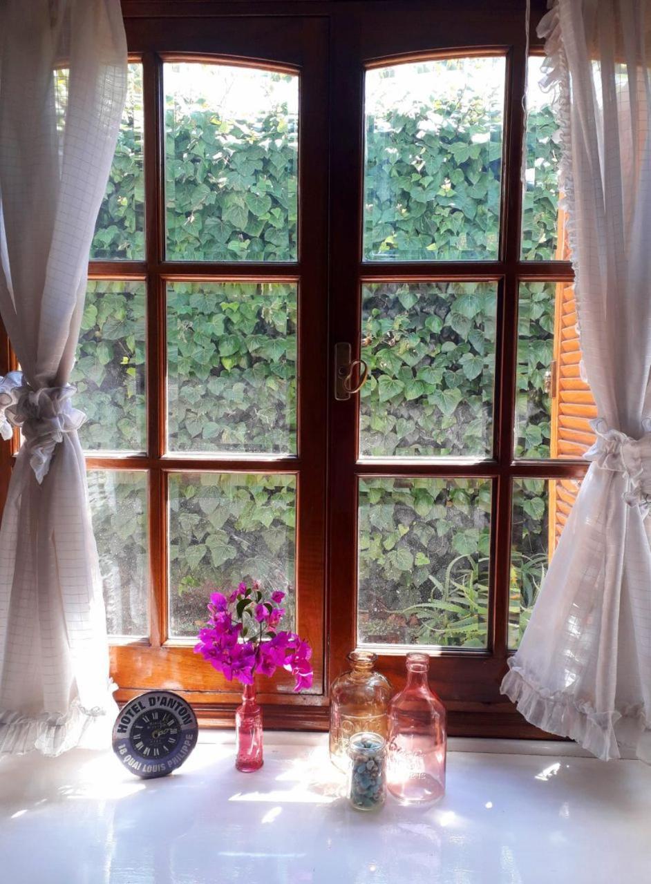 Tanino Guest House Мендоса Номер фото